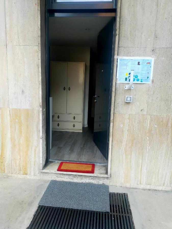 Miniloft A Milano Lägenhet Exteriör bild