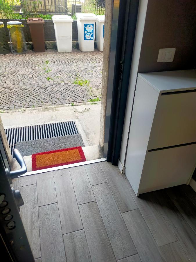 Miniloft A Milano Lägenhet Exteriör bild